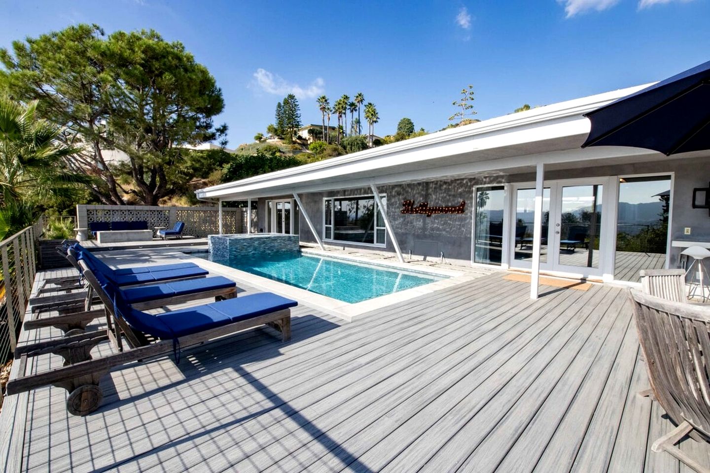 Chic Villa with Outdoor Pool, Spa and Views in California