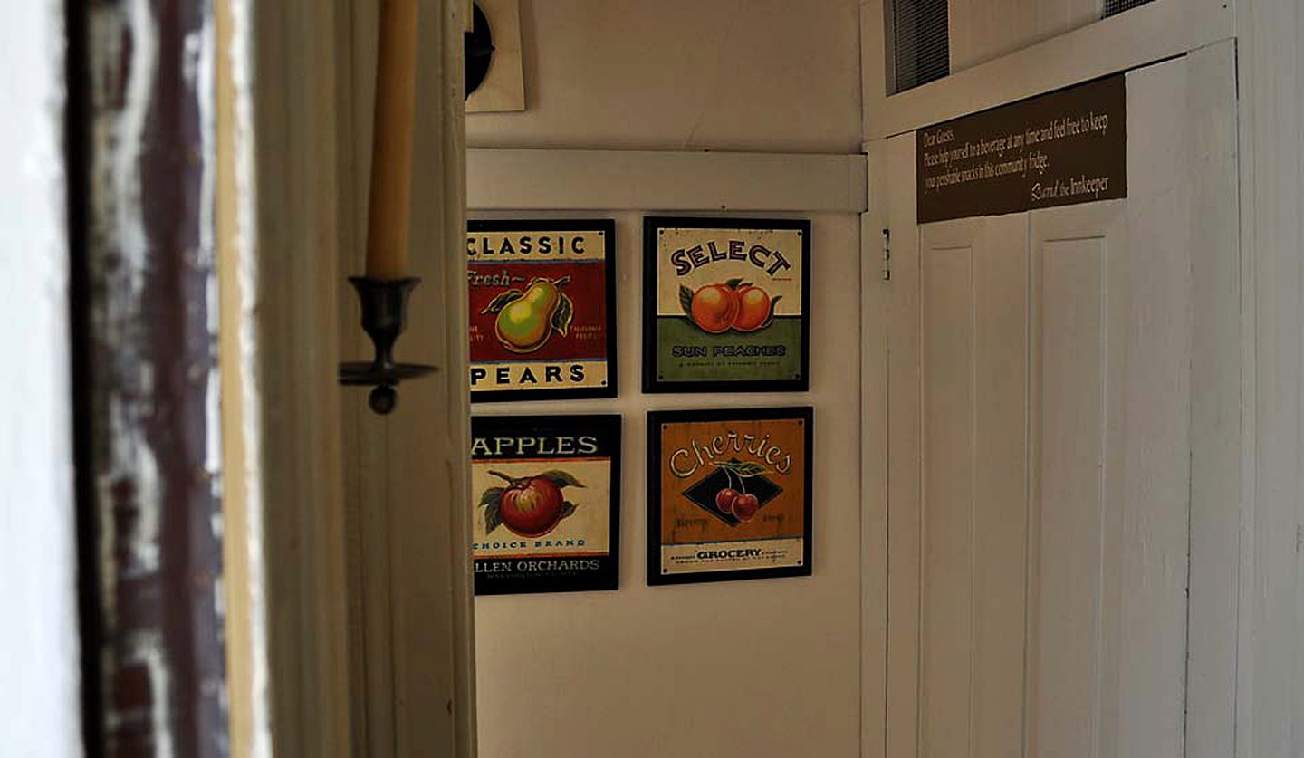 Historic Bed and Breakfast Accommodation Built in 1790 in Bucks County, Pennsylvania