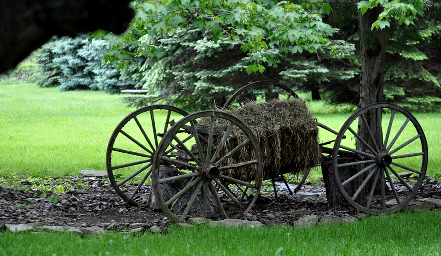 Historic Bed and Breakfast Accommodation Built in 1790 in Bucks County, Pennsylvania