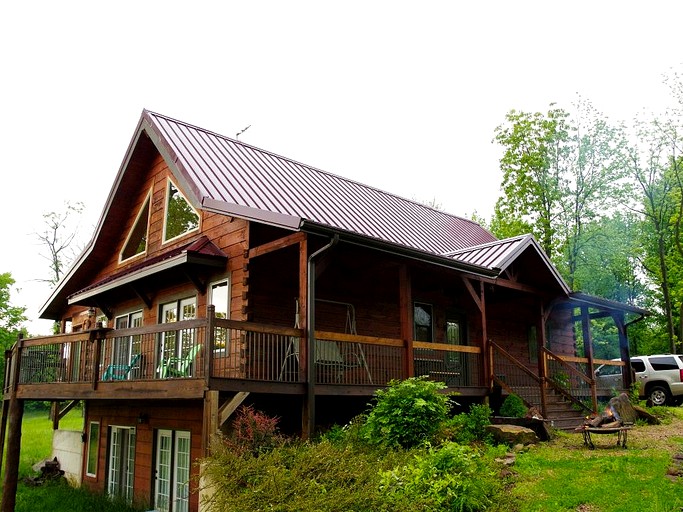 Cabins in Makanda, Illinois: Luxury Giant City lodge rentals