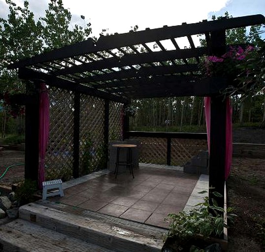 Cabins (Whitehorse, Yukon, Canada)