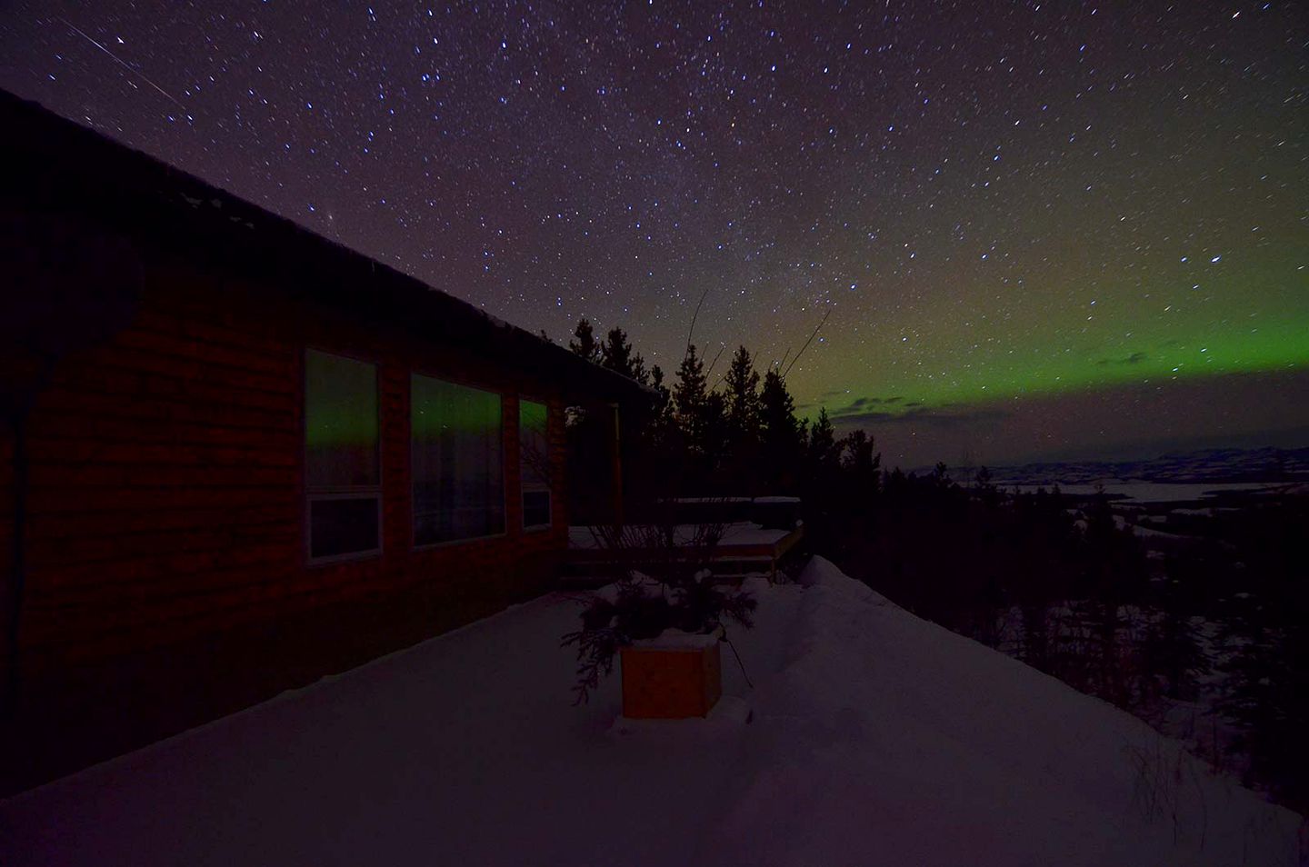 Secluded Bed and Breakfast with Northern Lights Views near Whitehorse, Yukon