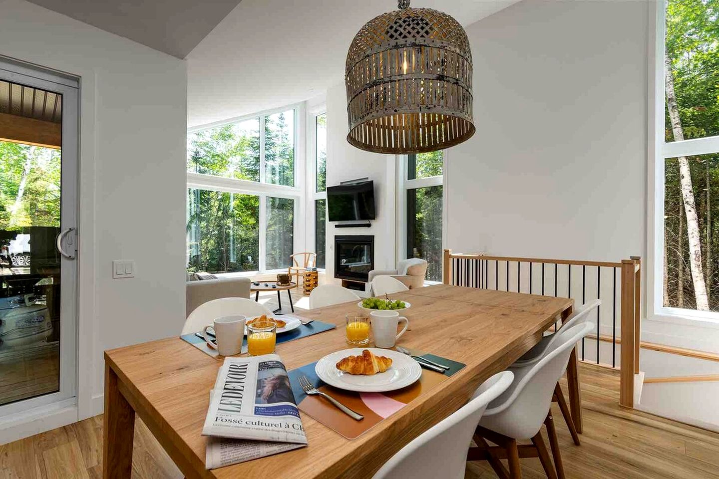 Stunning Cottage with Spa in the Woods in Baie-Saint-Paul, Quebec