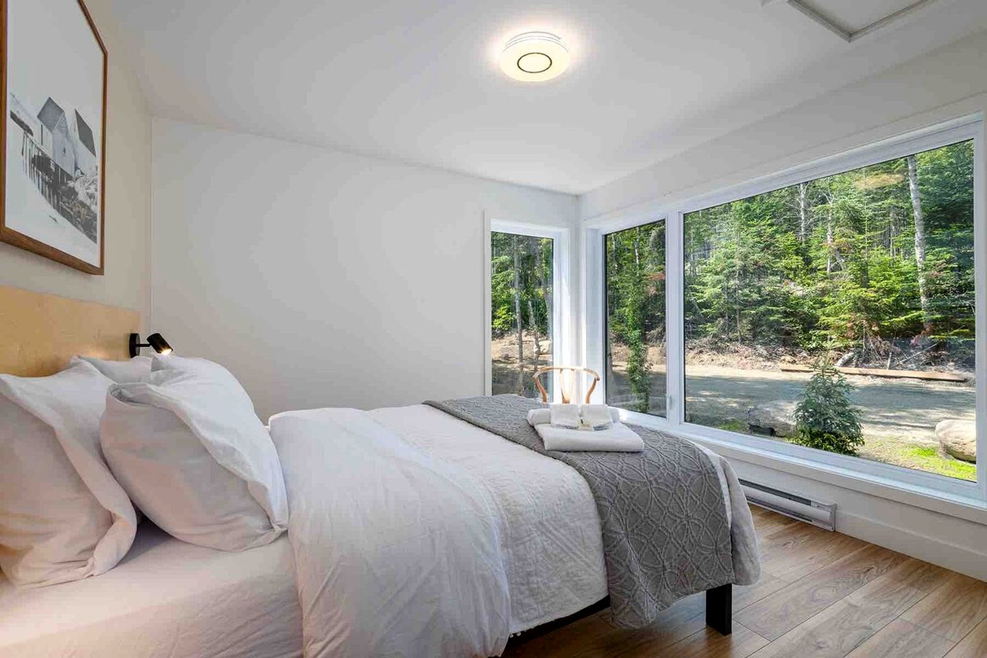 Stunning Cottage with Spa in the Woods in Baie-Saint-Paul, Quebec