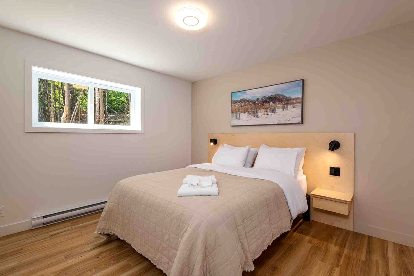 Stunning Cottage with Spa in the Woods in Baie-Saint-Paul, Quebec