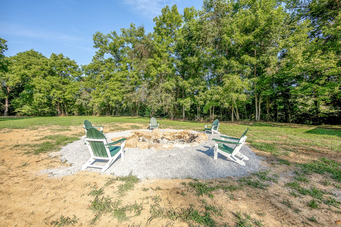 Off-Grid Tiny House with Fire Pit and Countryside Views in Tennessee