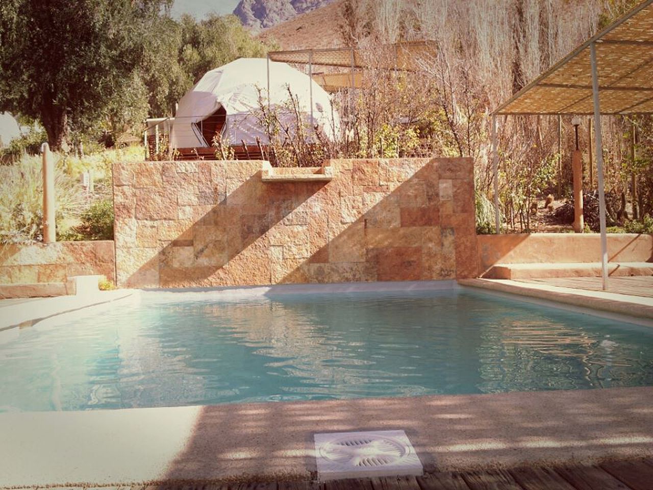 Spectacular Astro-Glamping Dome Getaway near the Puclaro Reservoir in Chile