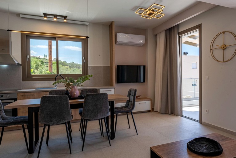 Villas (Greece, Agia Paraskevi, Attica)