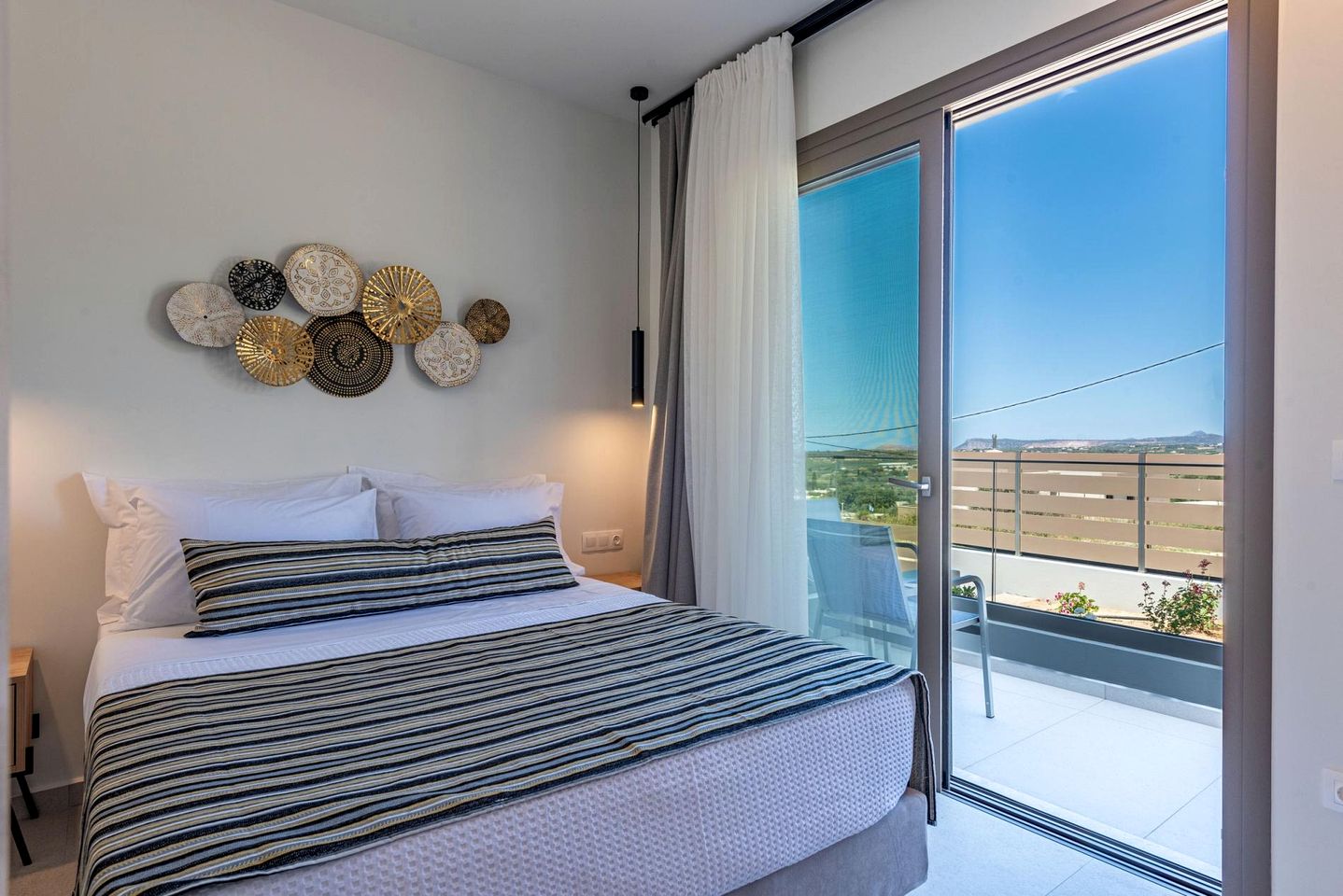 Scenic Hillside Villa with Private Pool near Rethymnon in Arkadi, Crete