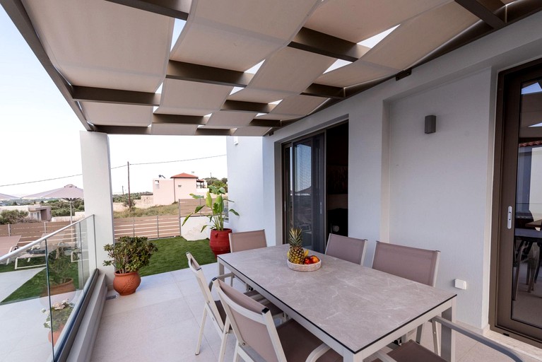 Villas (Greece, Agia Paraskevi, Attica)