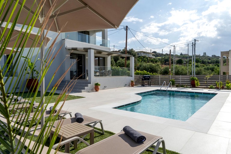 Villas (Greece, Agia Paraskevi, Attica)
