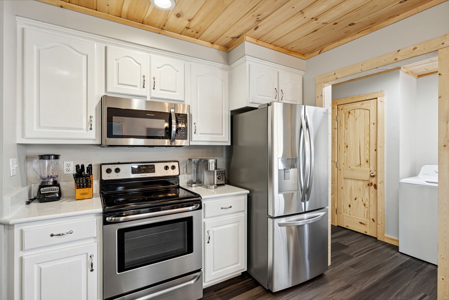 Family or Group Glamping at this Wonderful Rental in Sevierville, Tennessee