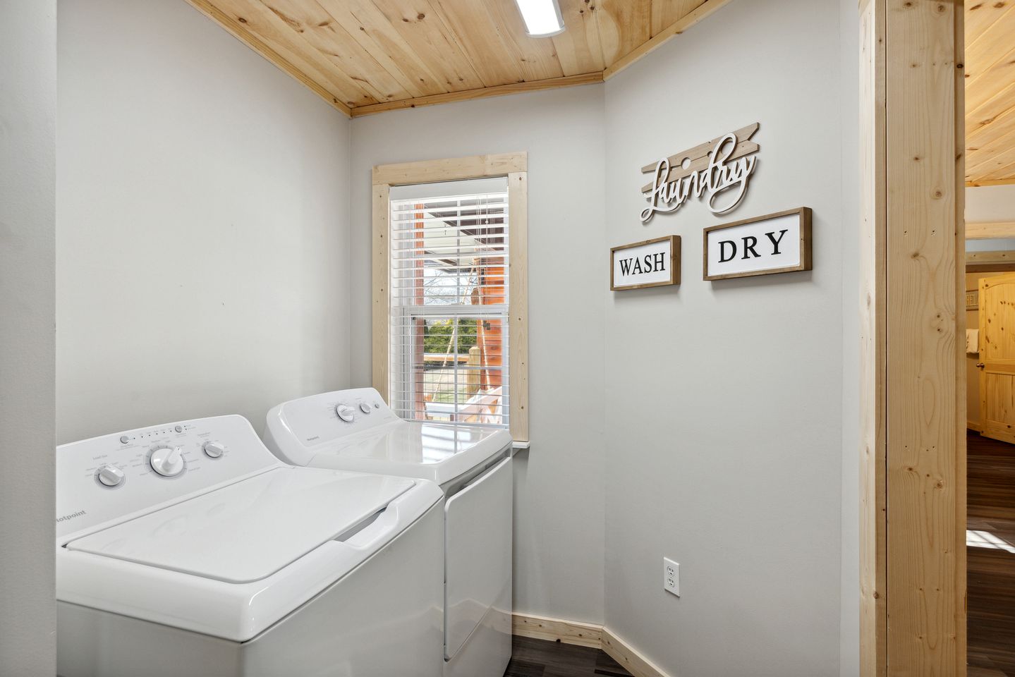 Family or Group Glamping at this Wonderful Rental in Sevierville, Tennessee