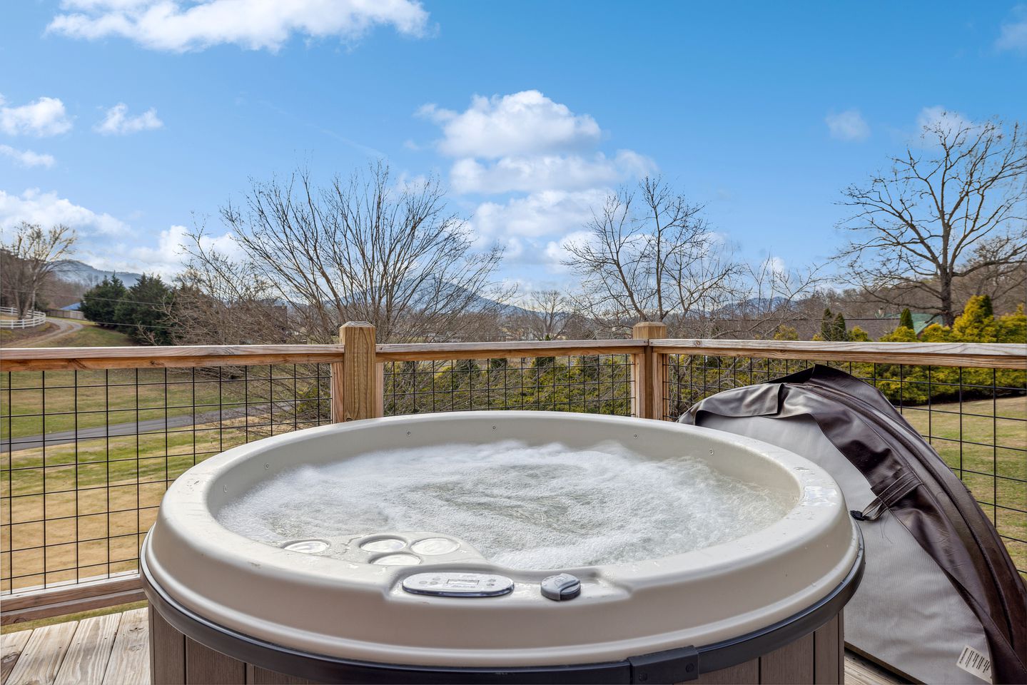 Family or Group Glamping at this Wonderful Rental in Sevierville, Tennessee