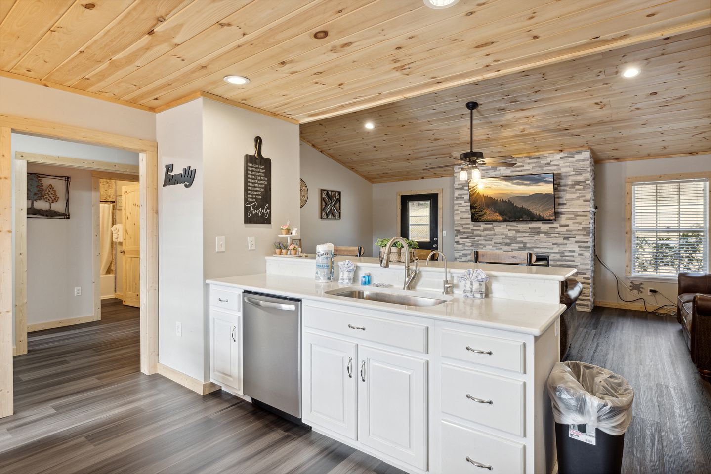 Family or Group Glamping at this Wonderful Rental in Sevierville, Tennessee