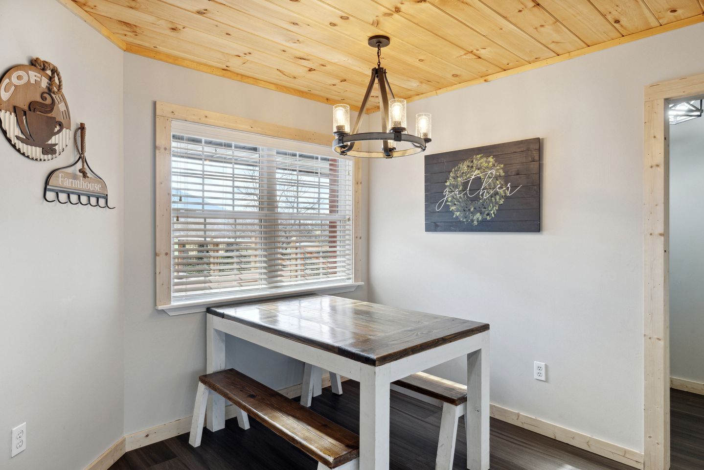 Family or Group Glamping at this Wonderful Rental in Sevierville, Tennessee