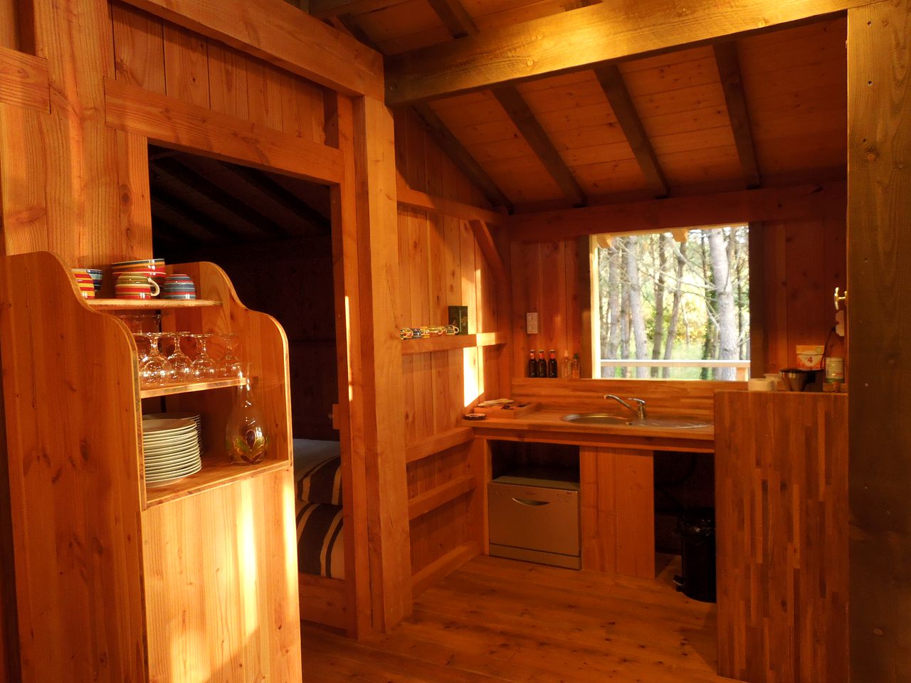 Charming Cabin Rental near Bergerac in the Dordogne, France