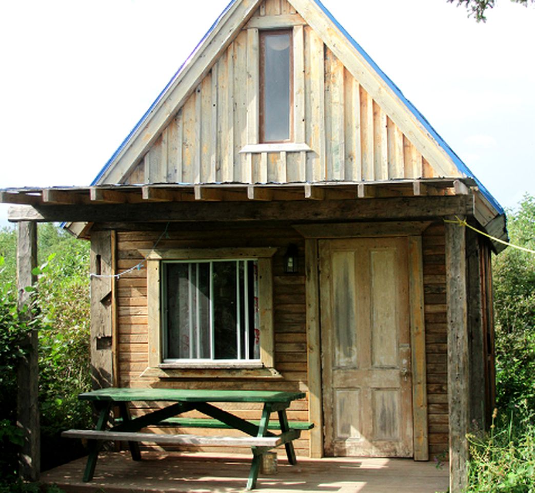 Cabin Rental near Forillon National Park in Quebec