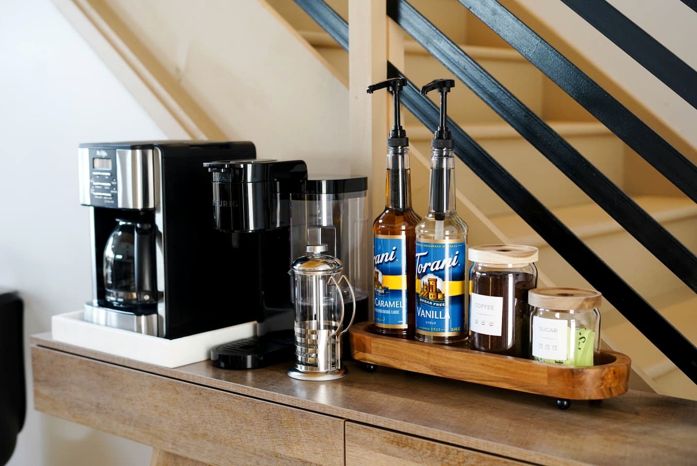 Cozy Smoky Mountain Cabin with Light-Filled Living Space near Dollywood in Pigeon Forge, Tennessee