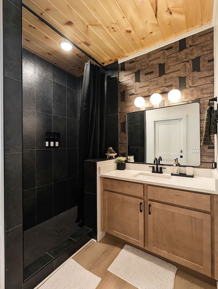 Cozy Smoky Mountain Cabin with Light-Filled Living Space near Dollywood in Pigeon Forge, Tennessee