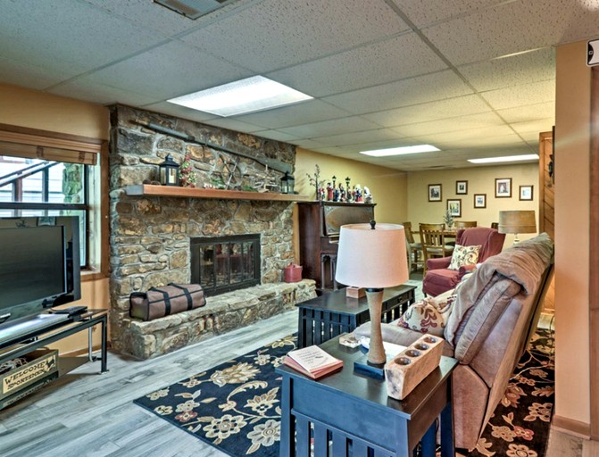 Cabins (United States of America, Fairfield Bay, Arkansas)