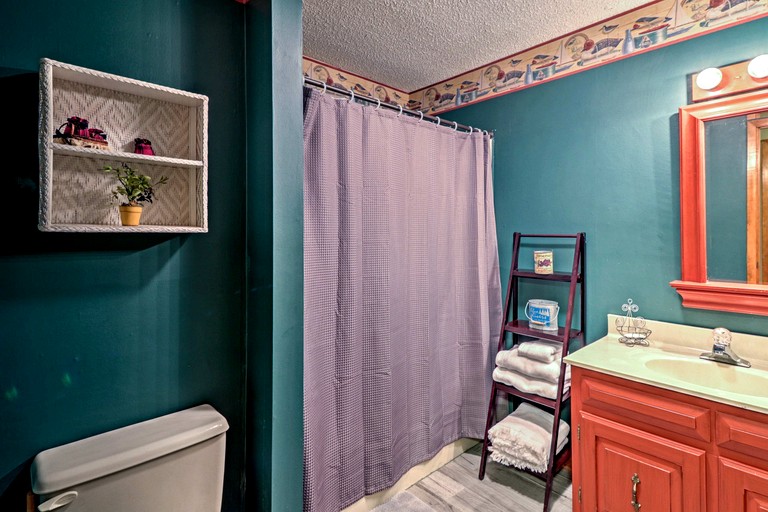 Cabins (United States of America, Fairfield Bay, Arkansas)