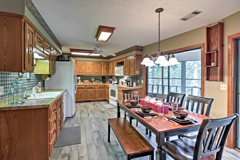 Cabins (United States of America, Fairfield Bay, Arkansas)