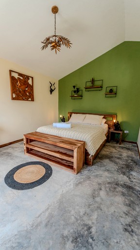 Tented Cabins (Panama, Coronado, West Panama)