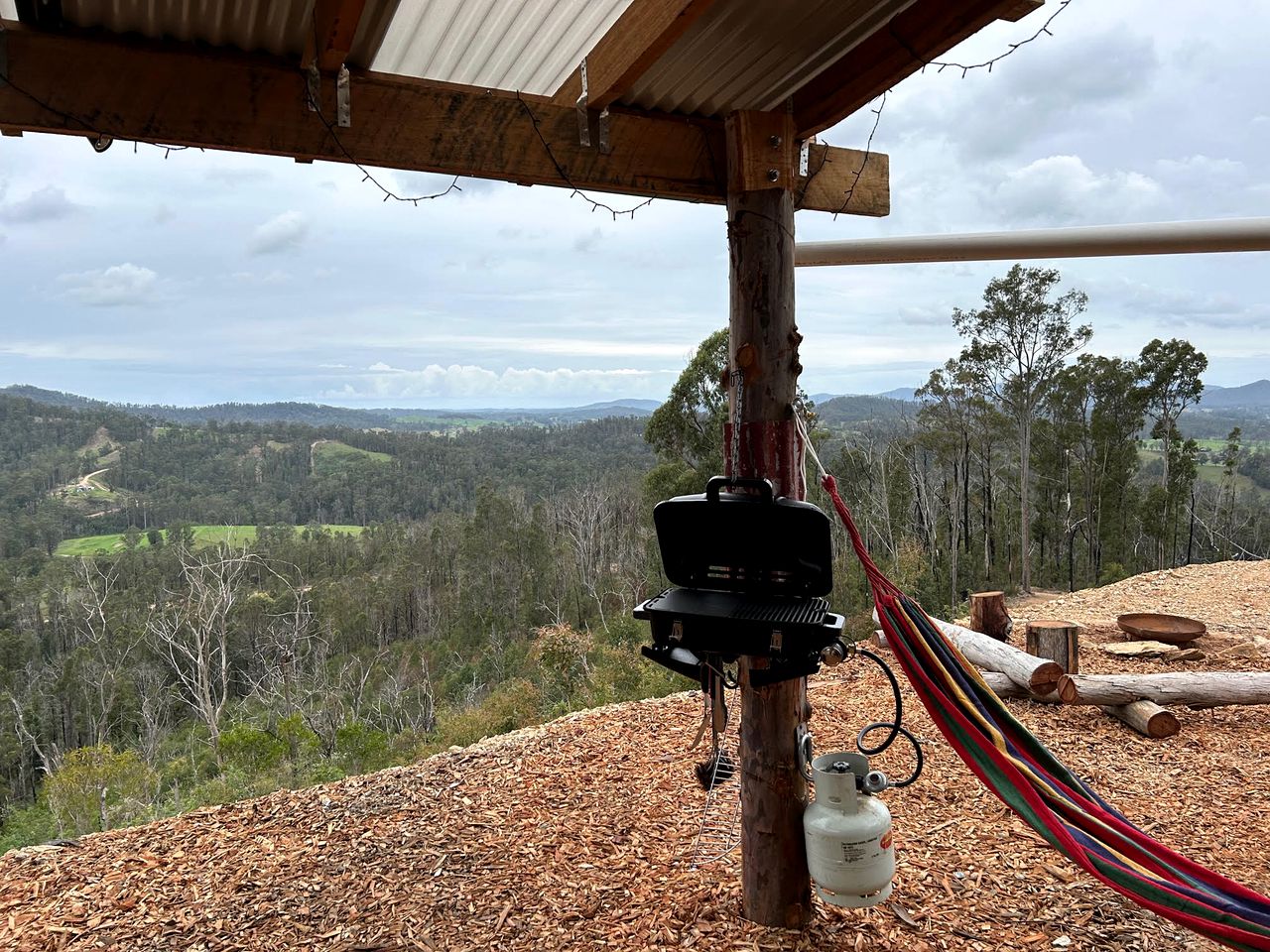 Tranquil and Relaxing Tiny House with Great Views in New South Wales, Australia
