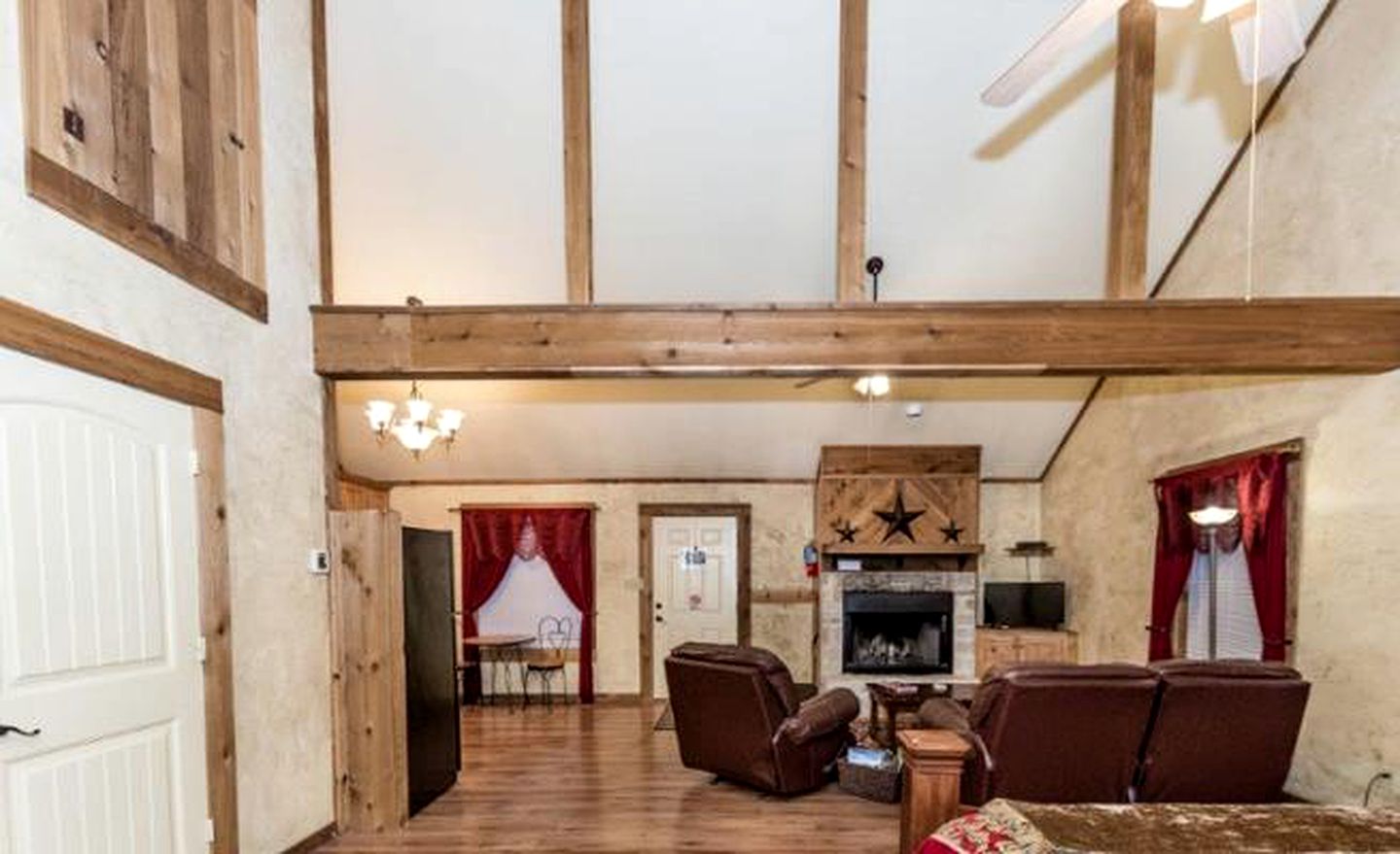 Secluded Cottage Rental for Two in the Heart of Hill Country near Fredericksburg, Texas