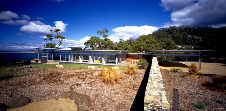 Beach Houses (Rocky Hills, Tasmania, Australia)