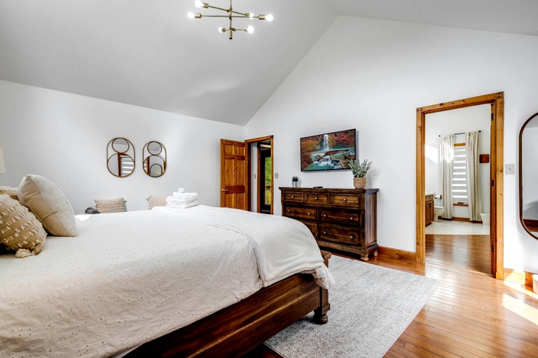 Cottages (Canada, Kingsville, Ontario)