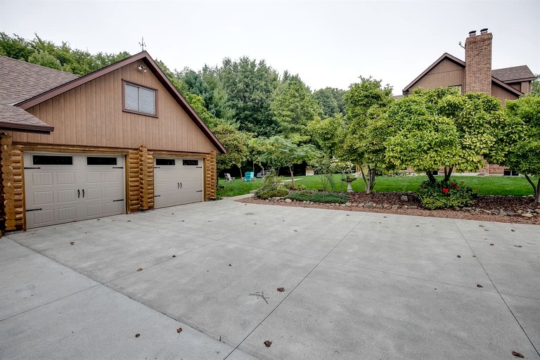 Cottages (Canada, Kingsville, Ontario)