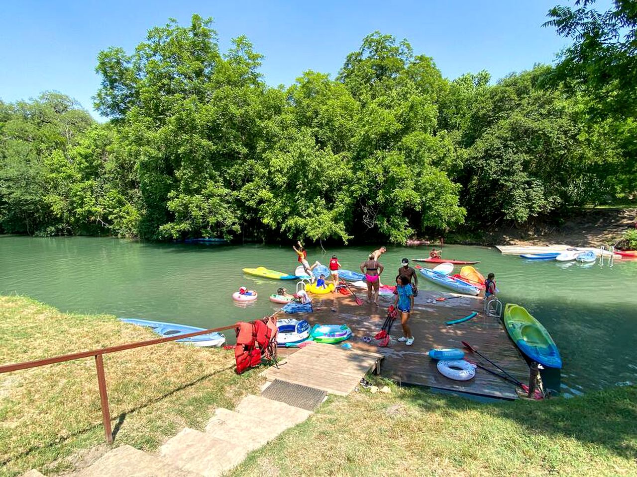 Awesome Glamping Getaways in Texas in this Cozy Tented Cabin near Geronimo Creek