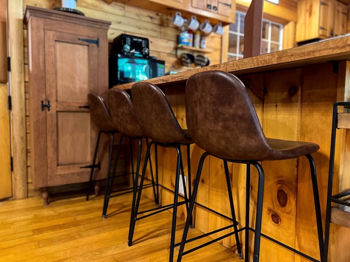 Log Cabins (United States of America, Denmark, Maine)