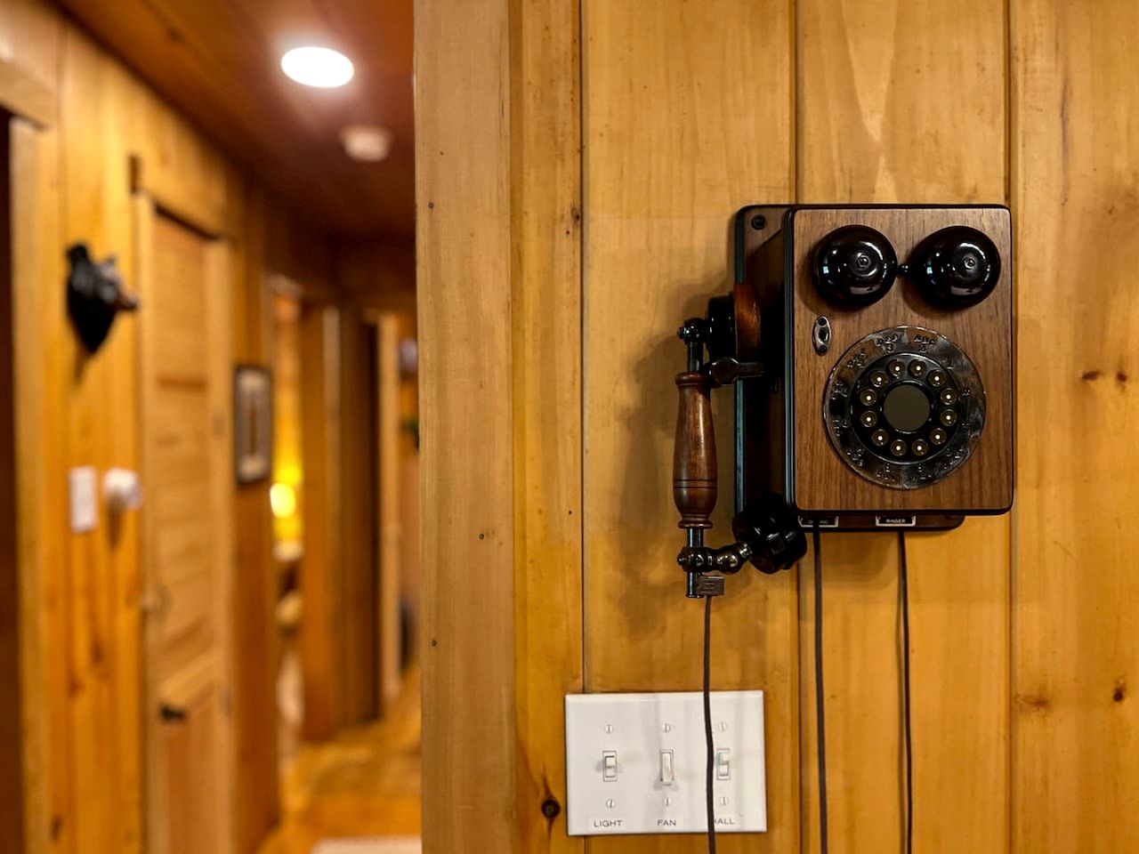 Awesome Log Cabin with Games Room and Hot Tub in Denmark, Maine