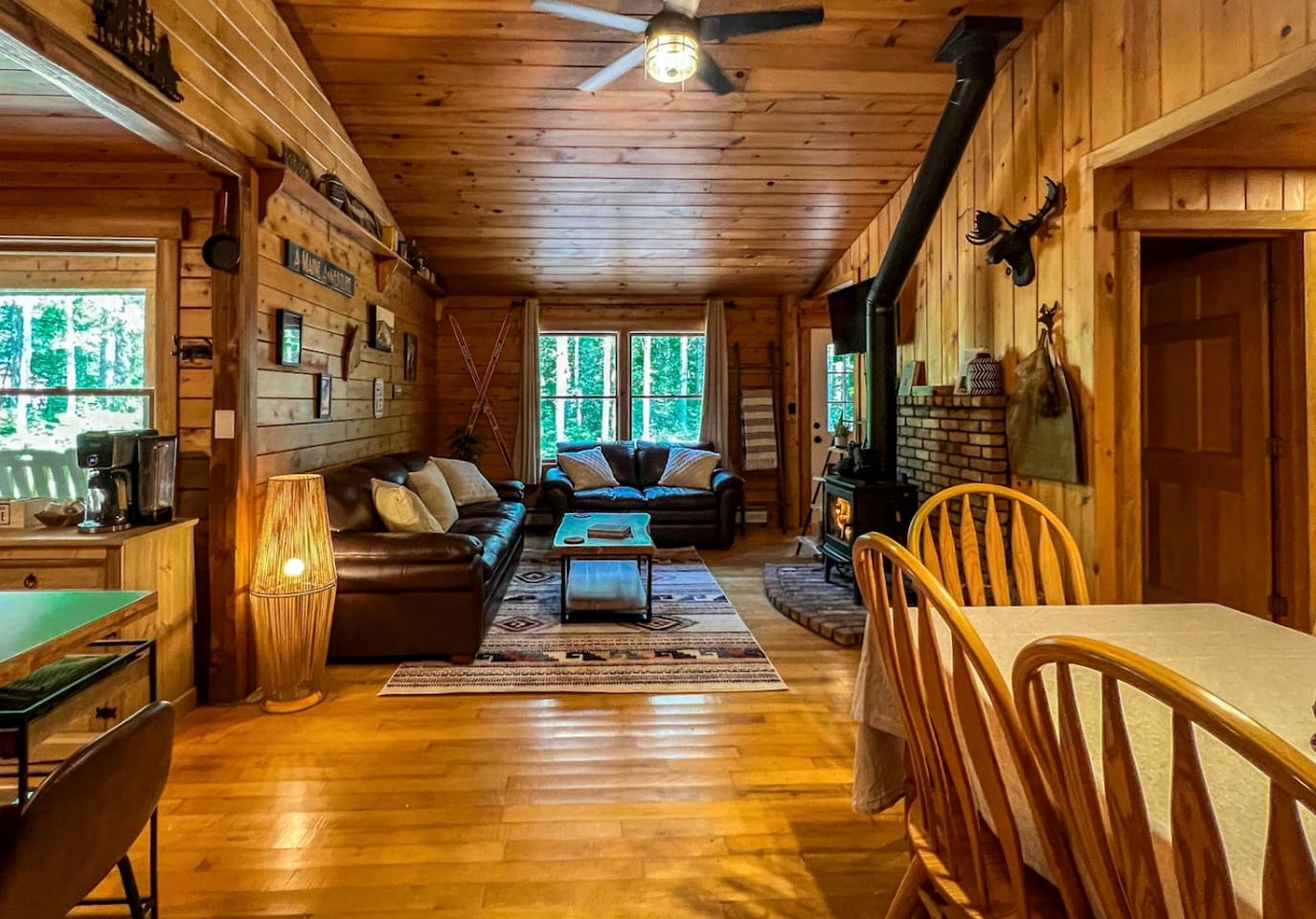 Awesome Log Cabin with Games Room and Hot Tub in Denmark, Maine