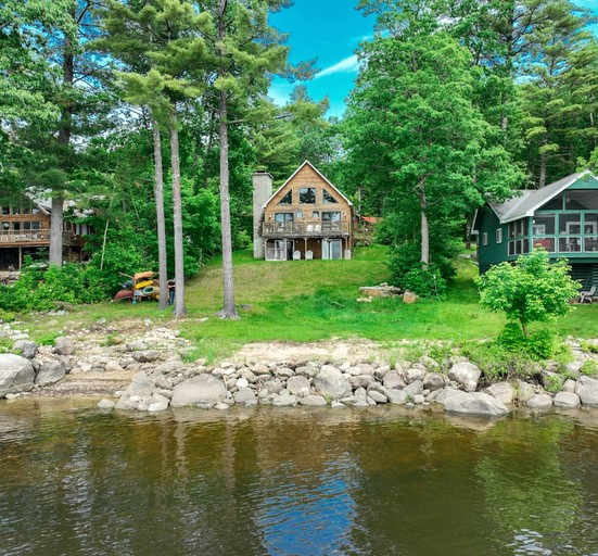 Awesome Secluded Cabin with Fire Pit and Lake Access in Fryeburg, Maine