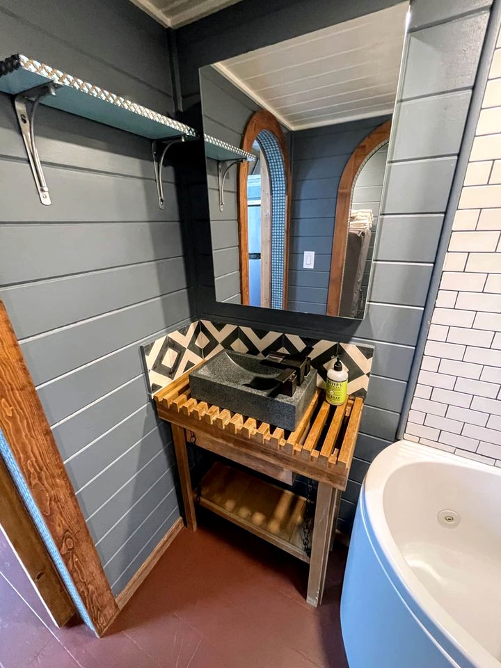 Breakers - stay in a tiny home on the Oregon Coast