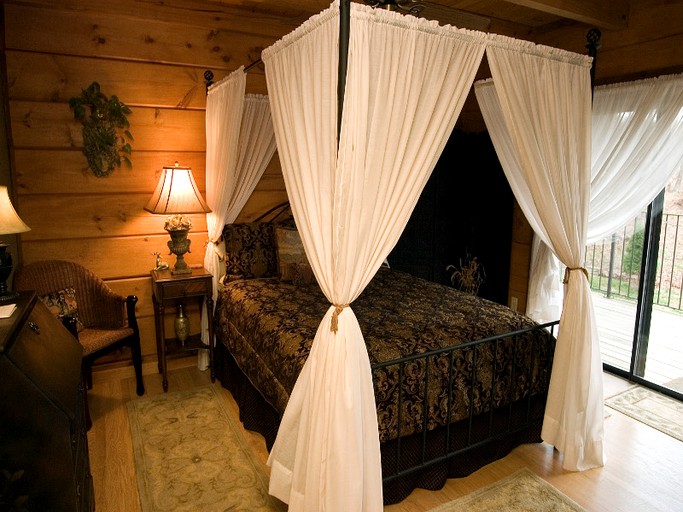 Cabins (Kingston, Arkansas, United States)