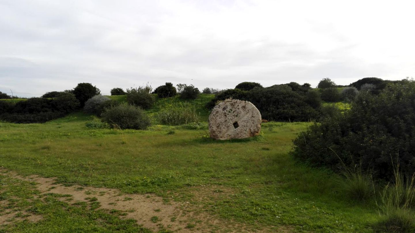 Cozy Bell Tent Rental Nestled in the Countryside for Glamping Getaway near Trapani, Sicily