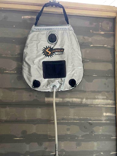 Off Grid Tiny Cabin Ideal for Couples in Burnsville, North Caroline | Cabins (Burnsville, North Carolina, United States of America)