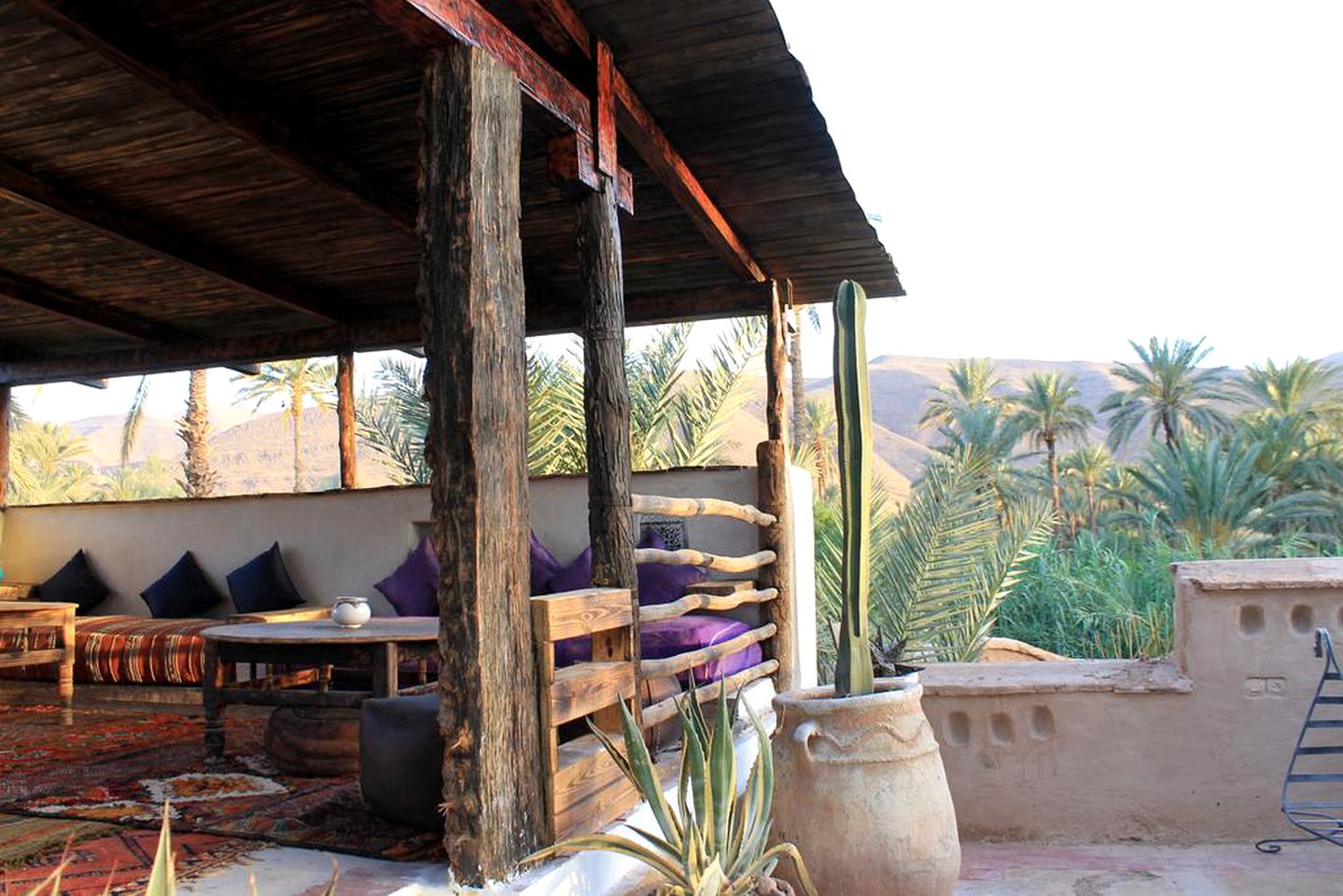 Picturesque Room Rental for a Desert Vacation near Ouarzazate, Morocco