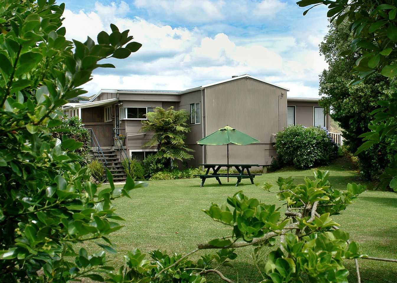 Stunning Rental with Water Views in Mokau, North Taranaki, New Zealand