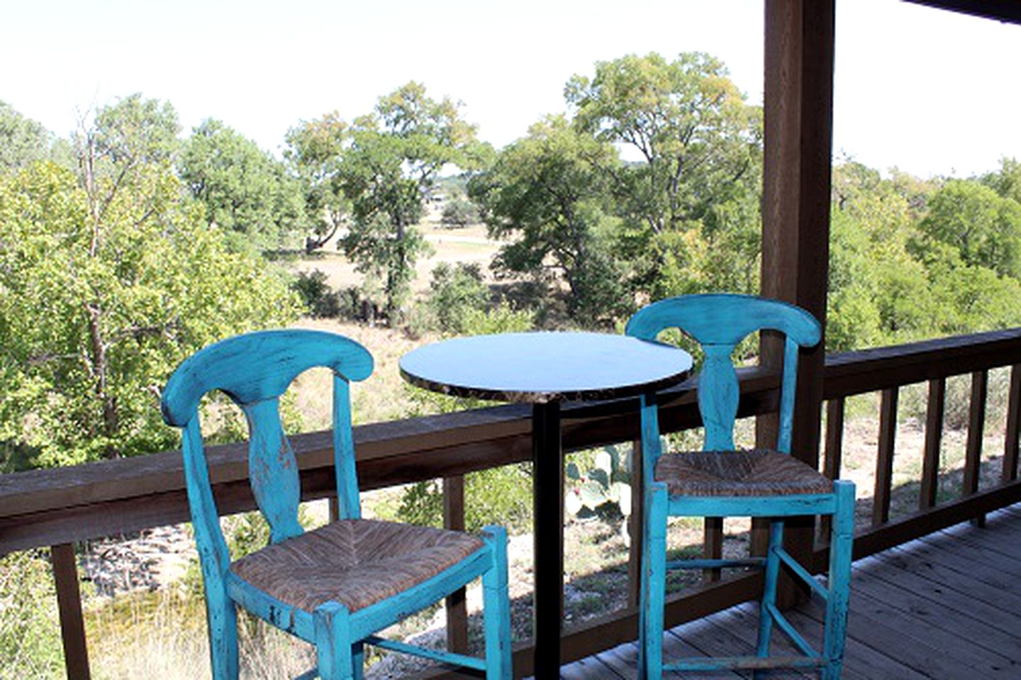 Charming King-Size Cabin with Wi-Fi and Deck in Fredericksburg, Texas
