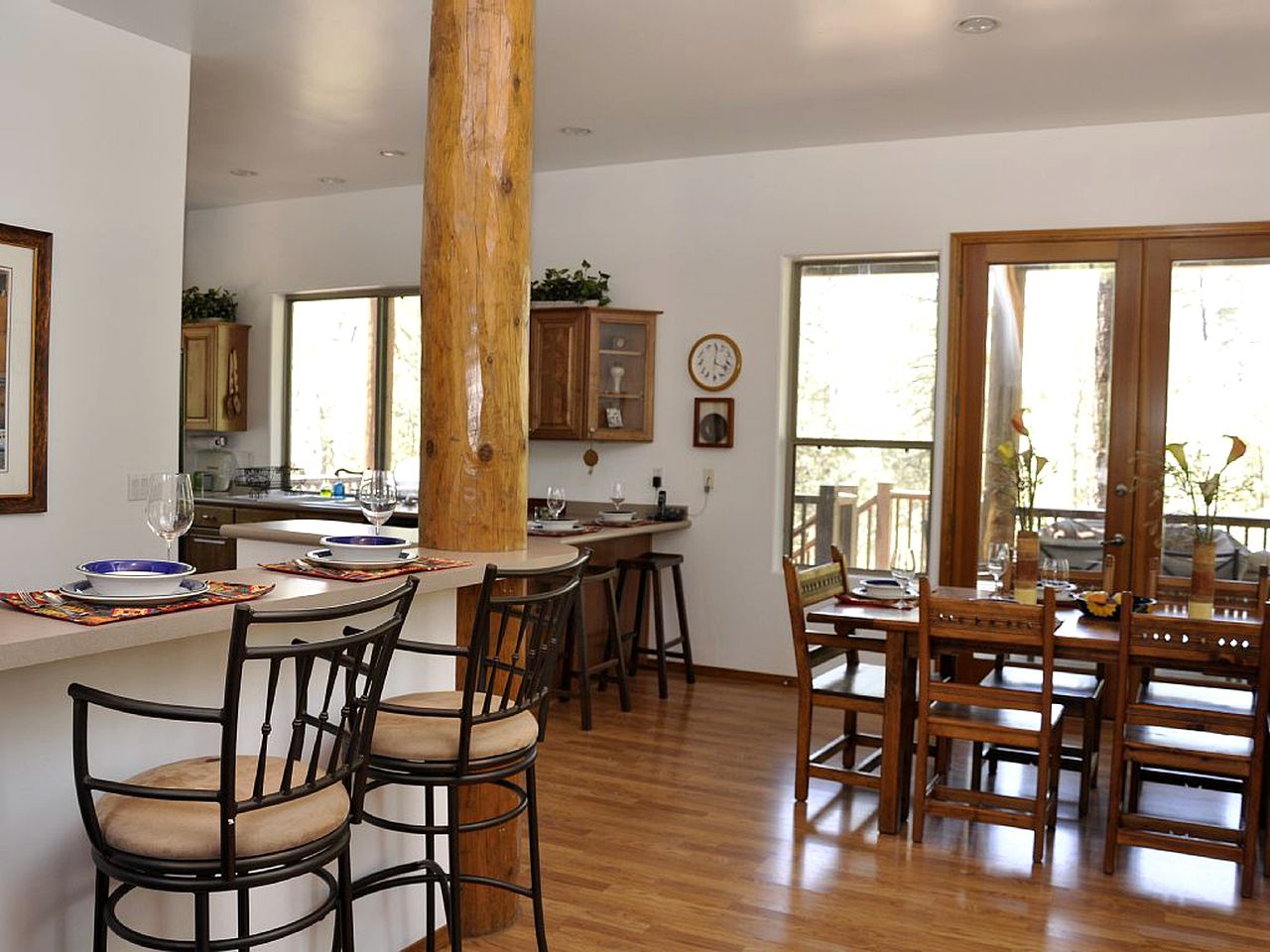 Spacious Woodland Log Cabin Rental with Mogollon Rim Views in Payson, Arizona