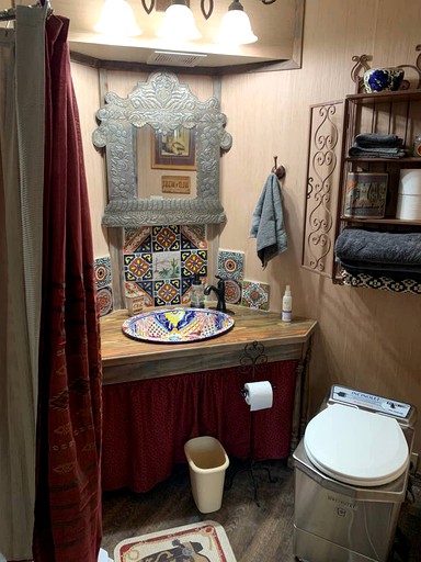 Cabins (Kerrville, Texas, United States)