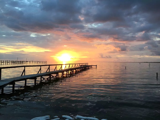 Nature Lodges (Riviera, Texas, United States)