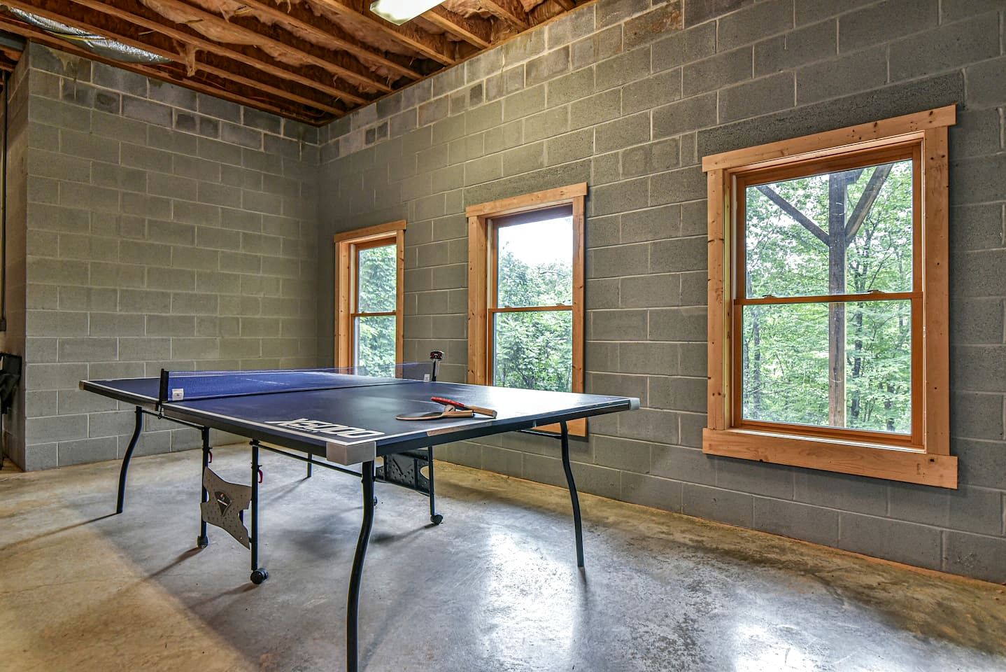 Stunning Mountain Cabin with Hot Tub and Game Room Near Asheville in Old Fort, NC