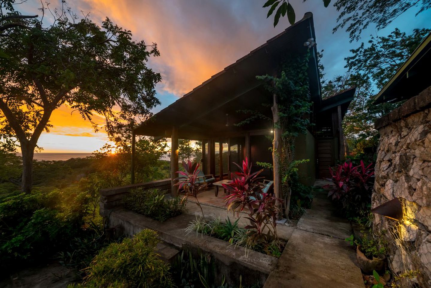 Luxury Vacation Rental in the Jungle near San Juan del Sur in Nicaragua